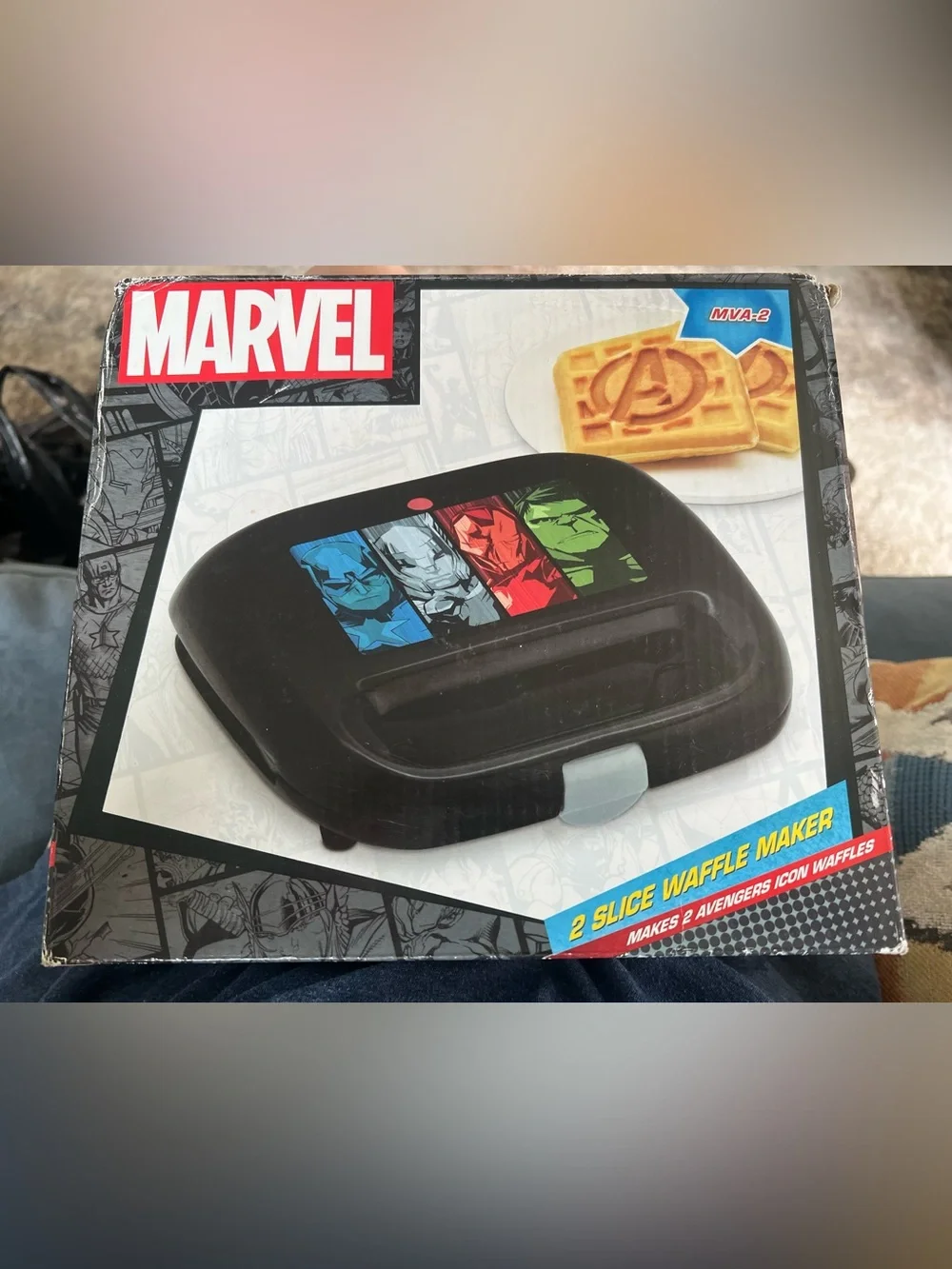 Marvel Black 2-Slice Avengers Waffle Maker